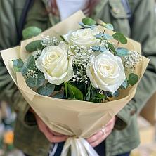 Букет цветов из:  Розы в Коноково