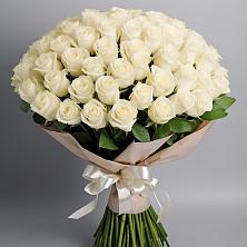 Букет 101 беля роза Белоснежка в Коноково