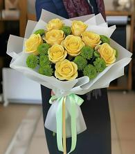 Букет цветов из:  Хризантемы и Розы в Коноково