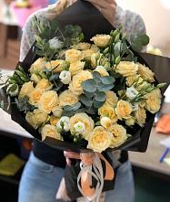 Букет цветов из:  Розы и Лизиантусы в Коноково